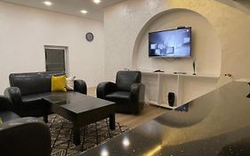 Luna Apartment