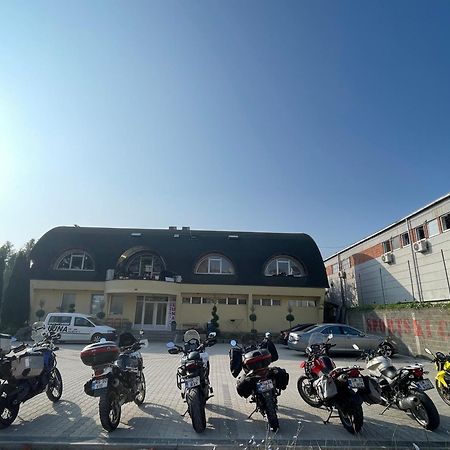 Luna Apartment Novi Pazar Exterior foto